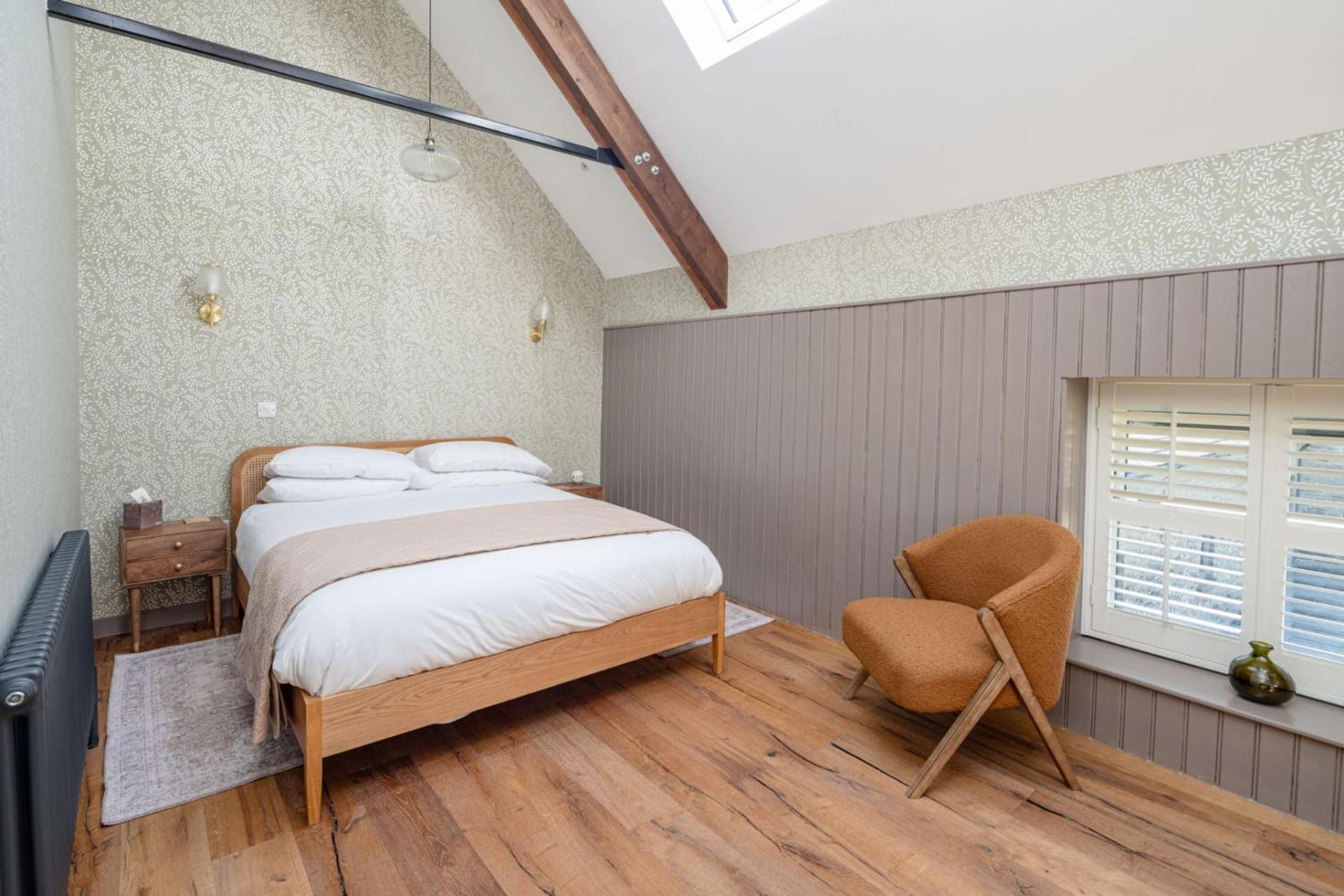 The Big Barn Villa Kidwelly Exterior photo